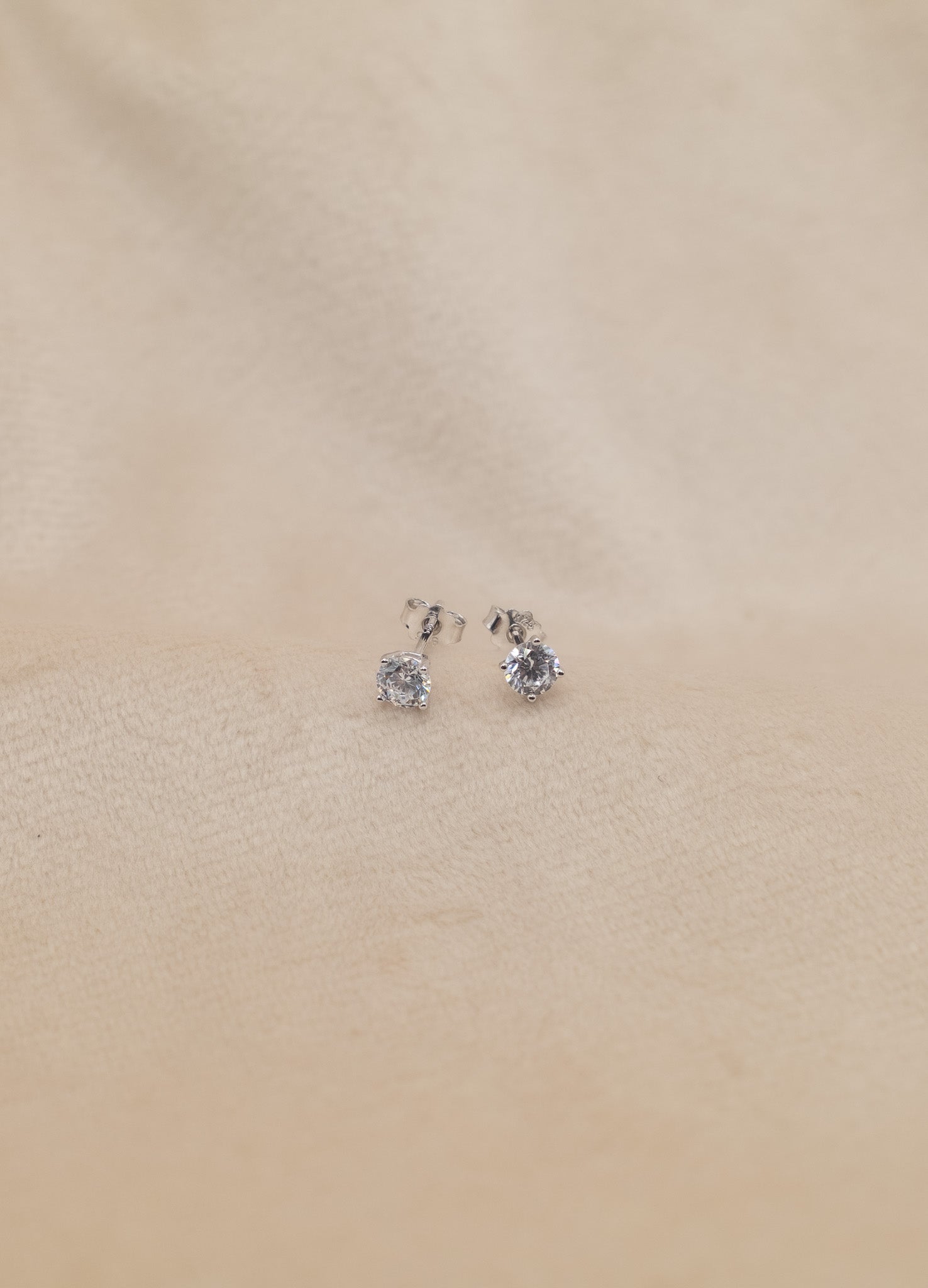 The Solitaire Glow Earrings