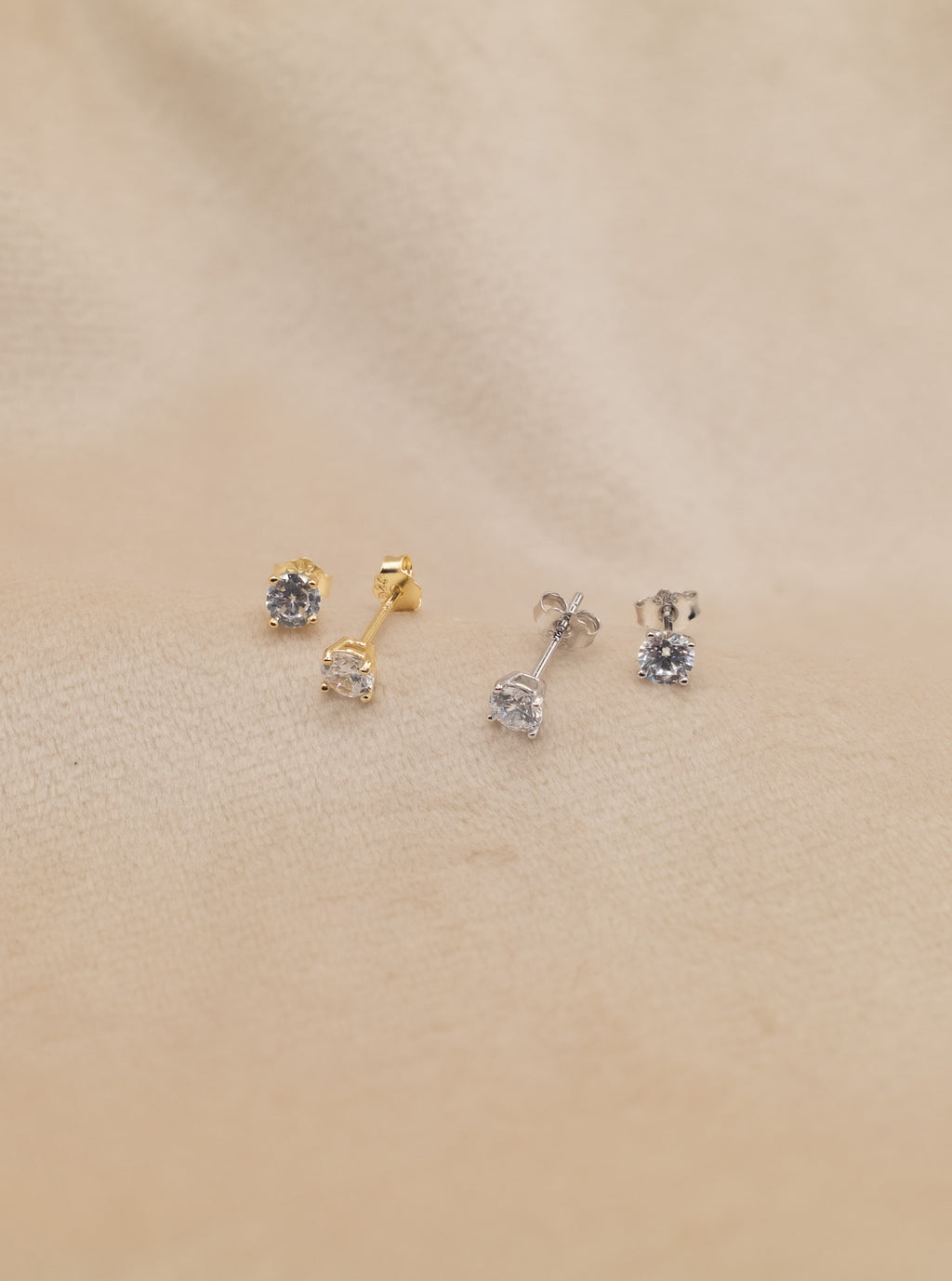 The Solitaire Glow Earrings