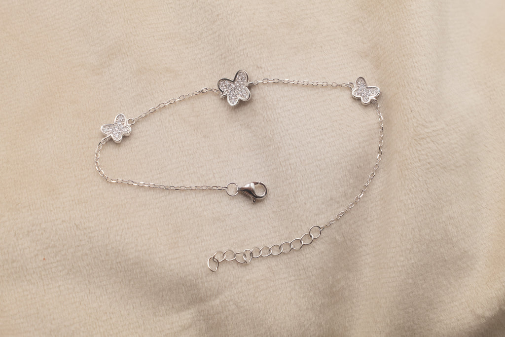 The Flutter Bracelet