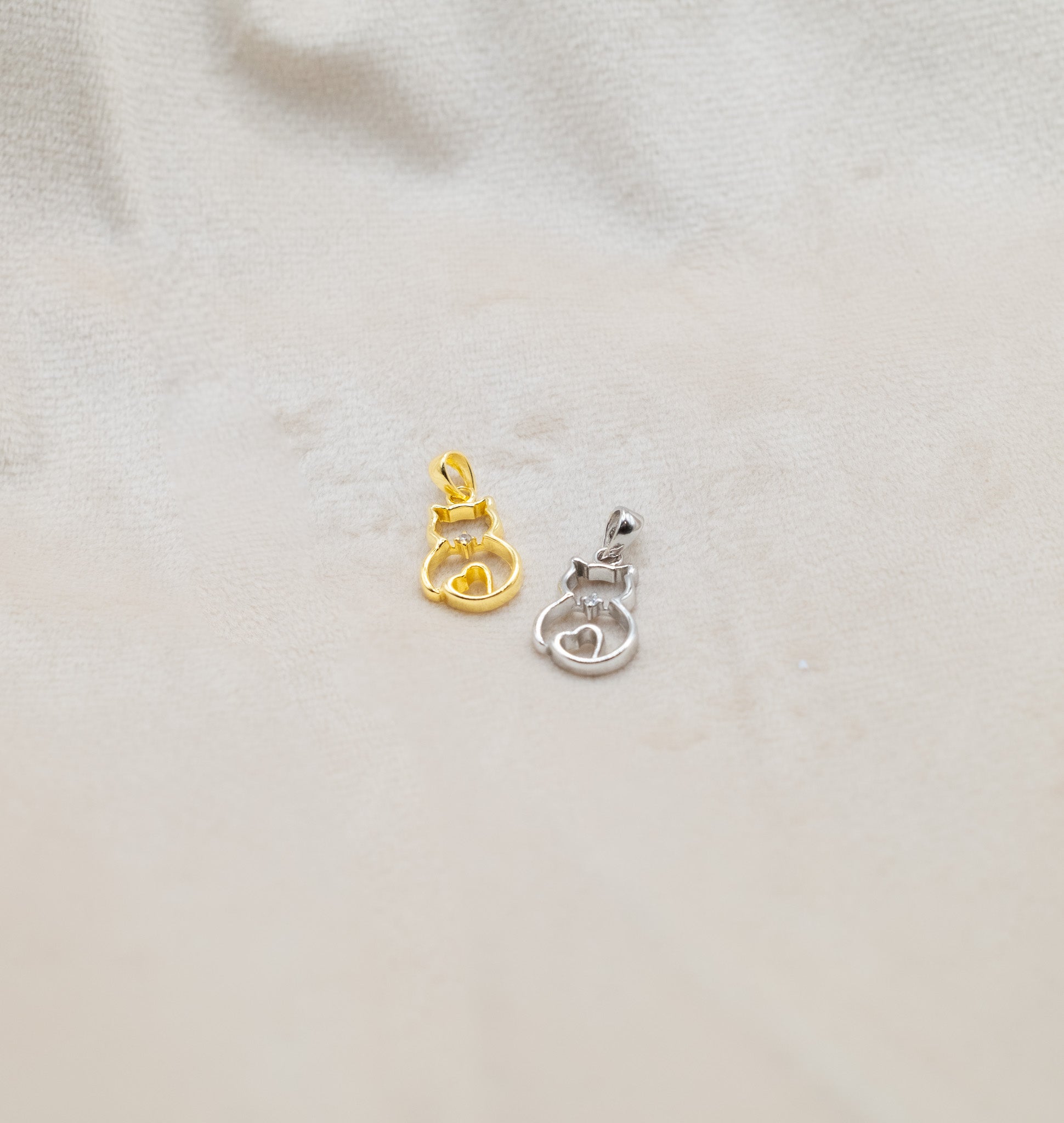 The Flurry Cat Pendant