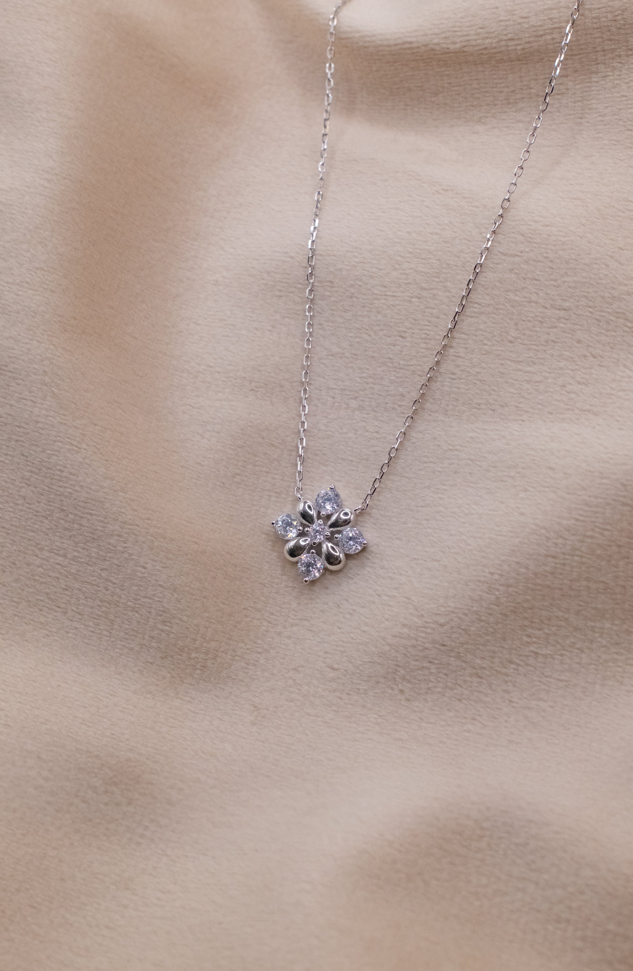 Zamari silver flower pendant necklace featured in online dainty jewelry boutique collection
