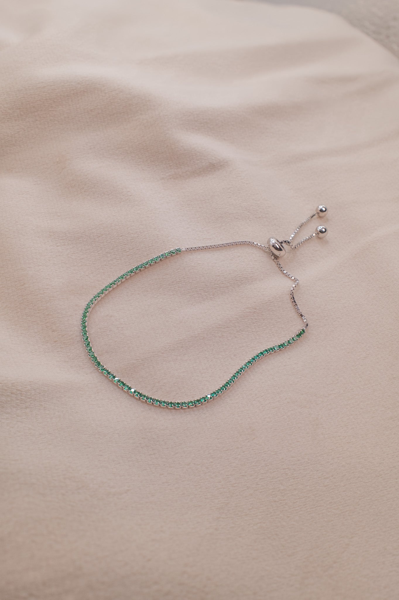 Zamari adjustable bracelet featuring green stones in Sterling Silver Jewelry design